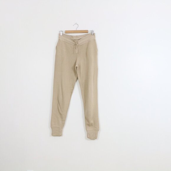 *Nasty Gal Weekend Loading Knit Jumper and Boohoo Joggers - Picture 6 of 16